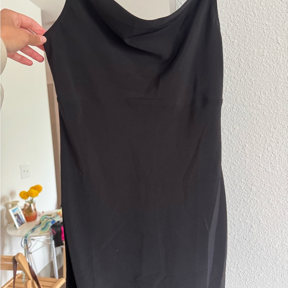 Forever 21 Black One Shoulder Sheath Dress